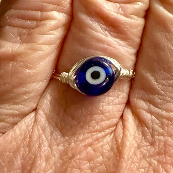 Ring - size 7 - evil eye - wire wrapped - blue & white - New! - Picture 7 of 10